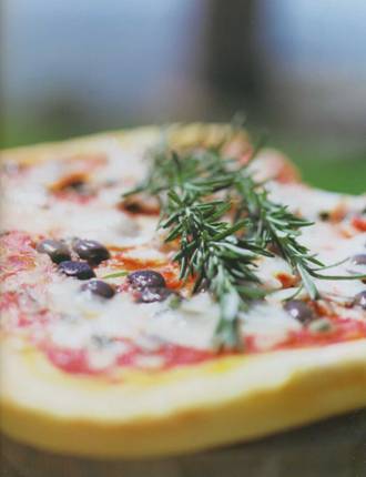 Пицца с двумя начинками рецепт | Как приготовить пиццу с двумя начинками