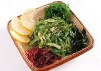 Фото к рецепту: Салат из морских водорослей 