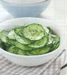 Салат из огурцов с чесноком рецепт | Как приготовить салат из огурцов с чесноком