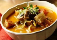 Фото к рецепту: Суп с подосиновиками и капустой