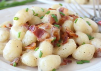 Фото к рецепту: Ньокки с крабами и картофелем