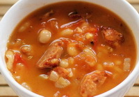 Фото к рецепту: Фасолевый суп с курицей