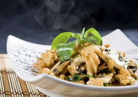 Фото к рецепту: Салат из грибов и фасоли