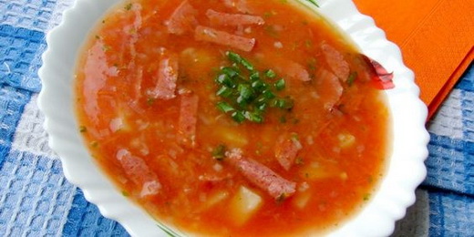 Тарелка томатного супа